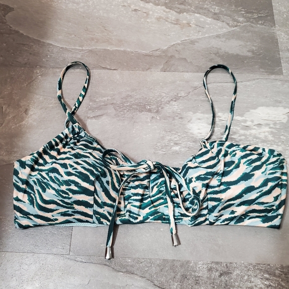 NWOT Seafolly Wild at Heart Drawstring Bralette Bikini Top. Evergreen. 12 US. - Picture 3 of 10
